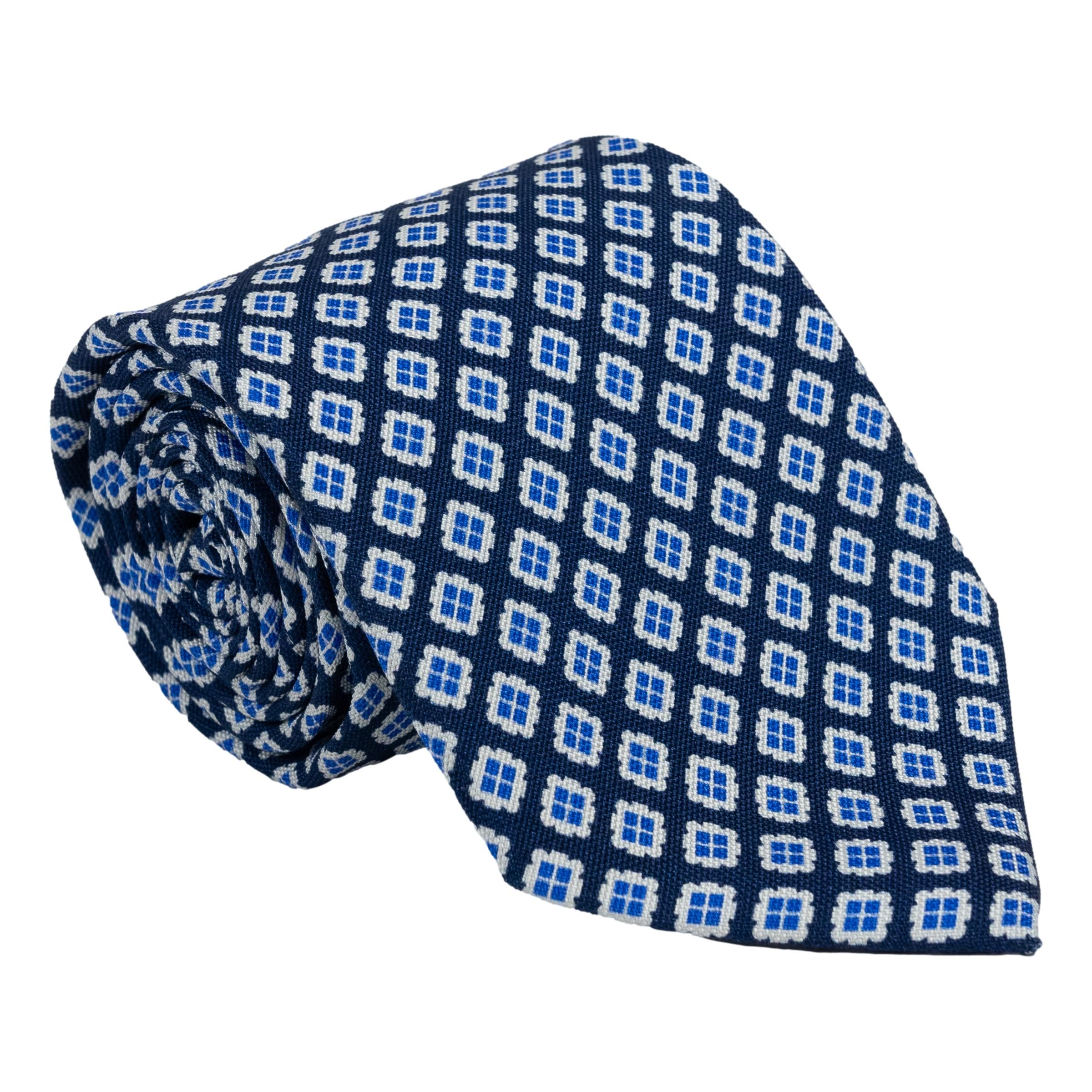 Quattro Diamond Motif Silk Tie