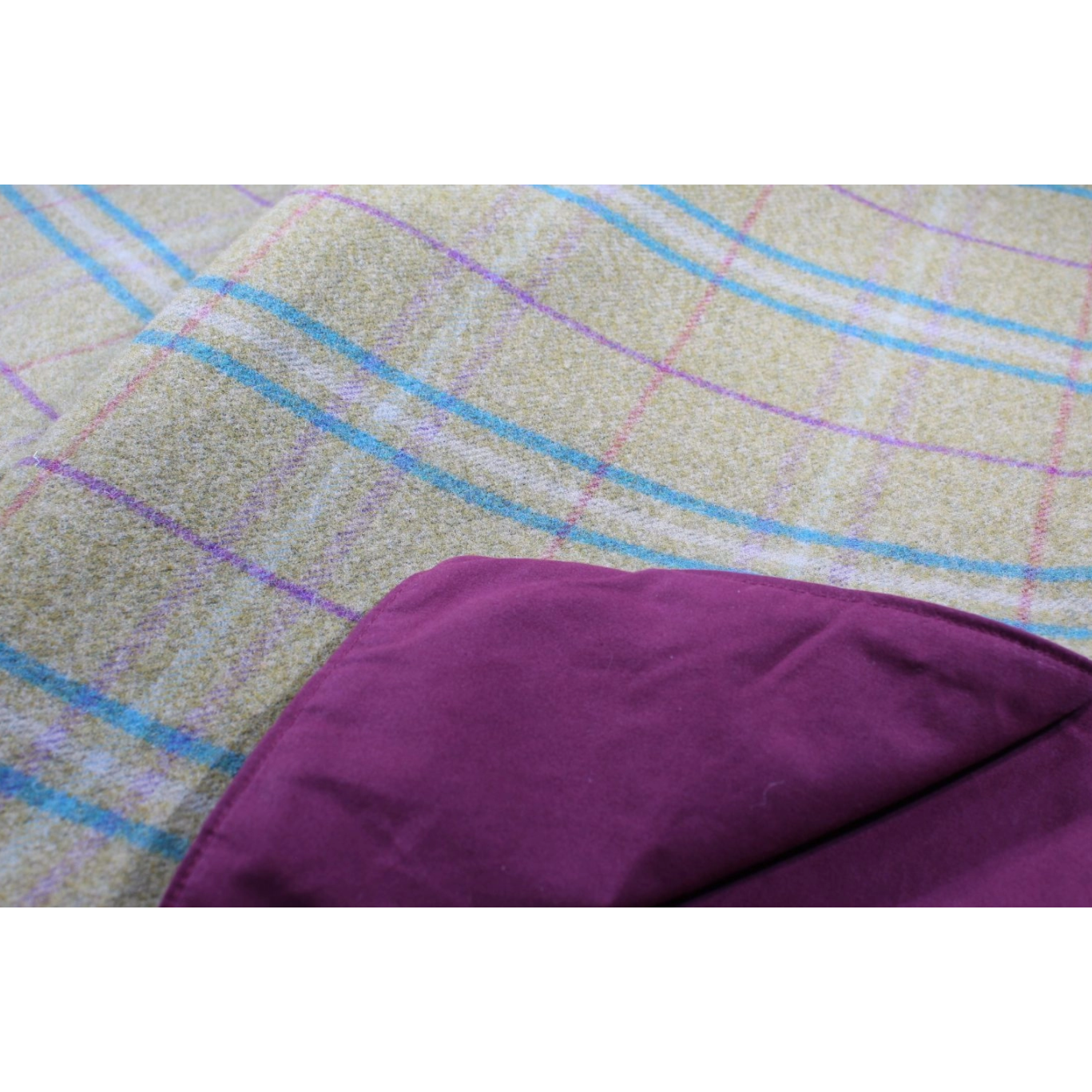 Lambswool Waxed Back Picnic Blanket