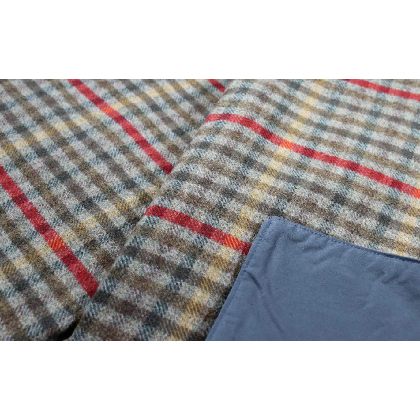 Lambswool Waxed Back Picnic Blanket